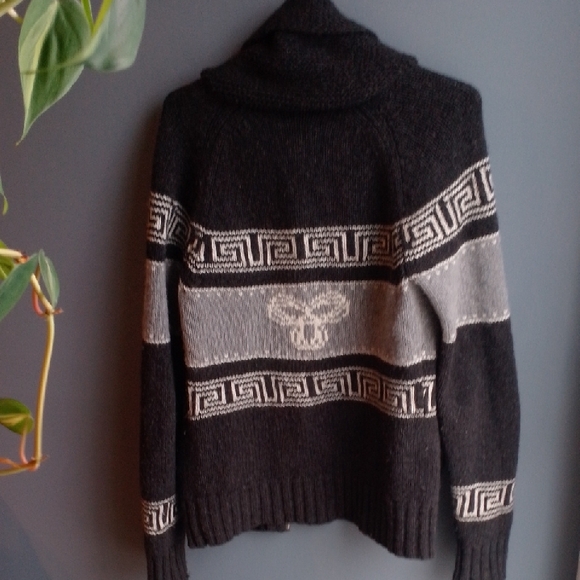 TNA 100% Lambs Wool Cowichan Style Cardigan Sweater Warm Charcoal Gray Knit 🩶 - Picture 3 of 11